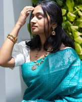 GLOW - SILVER ZARI